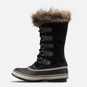 Sorel Joan of Arctic Boots